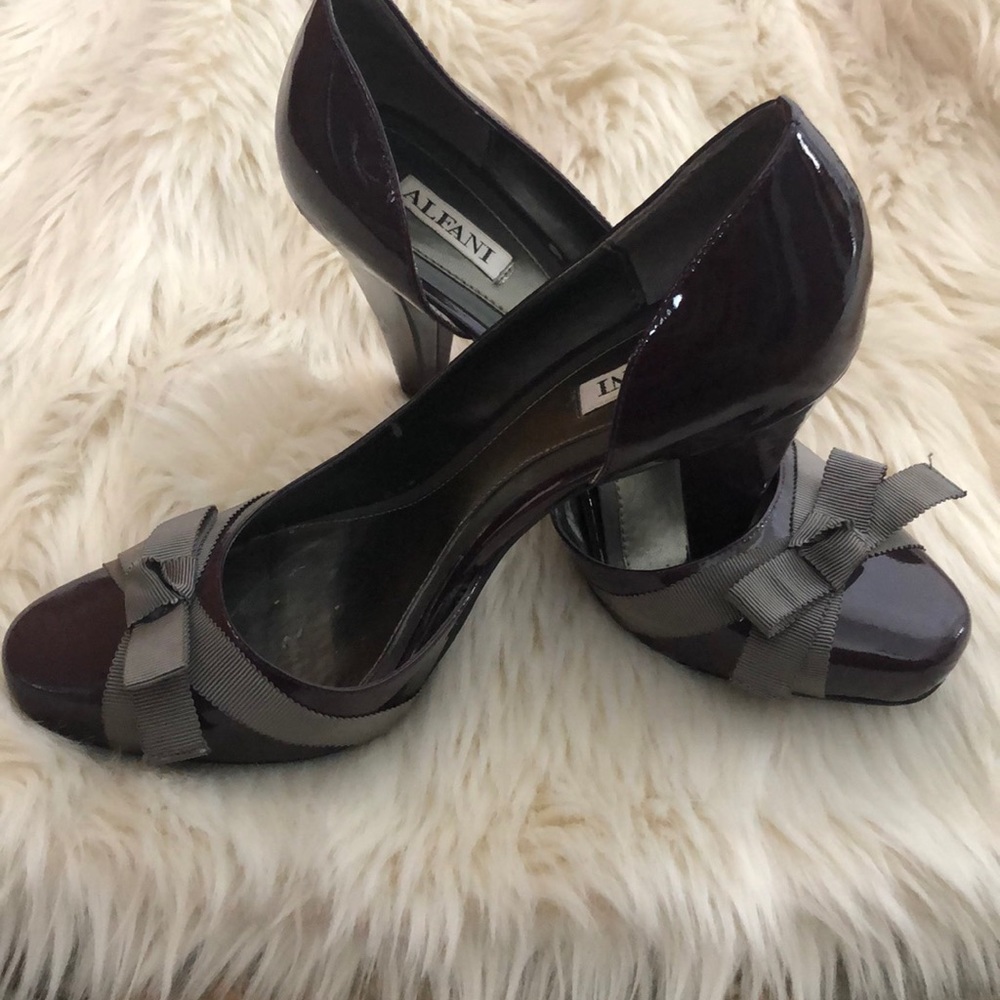 Adorable Alfant Purple high heals